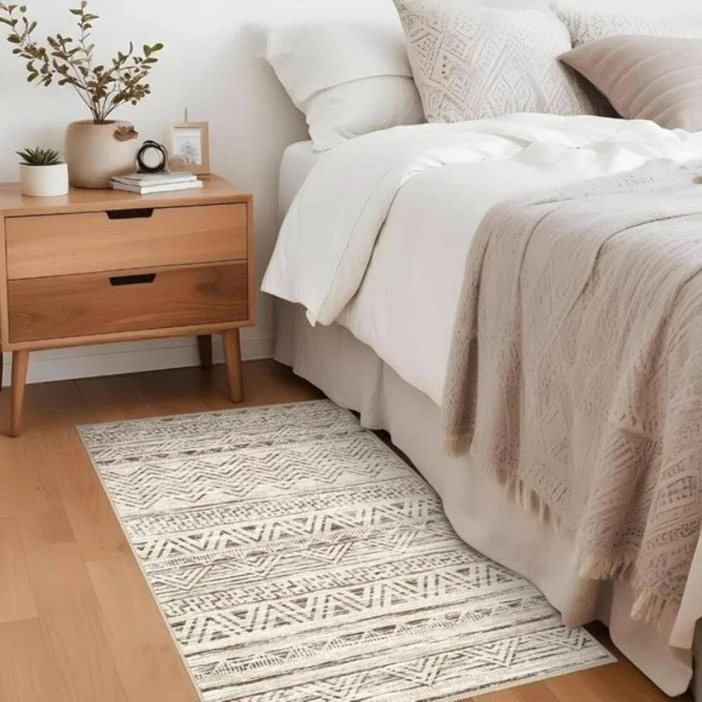 2x3 Moroccan Entryway Rug, Soft Washable Non-Slip Farmhouse Carpet, Beige/White
